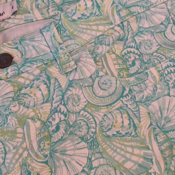 Vineyard Vines seashell print skinny pants - Picture 2 of 6